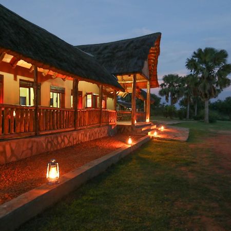 Pakuba Safari Lodge Nwoya 외부 사진