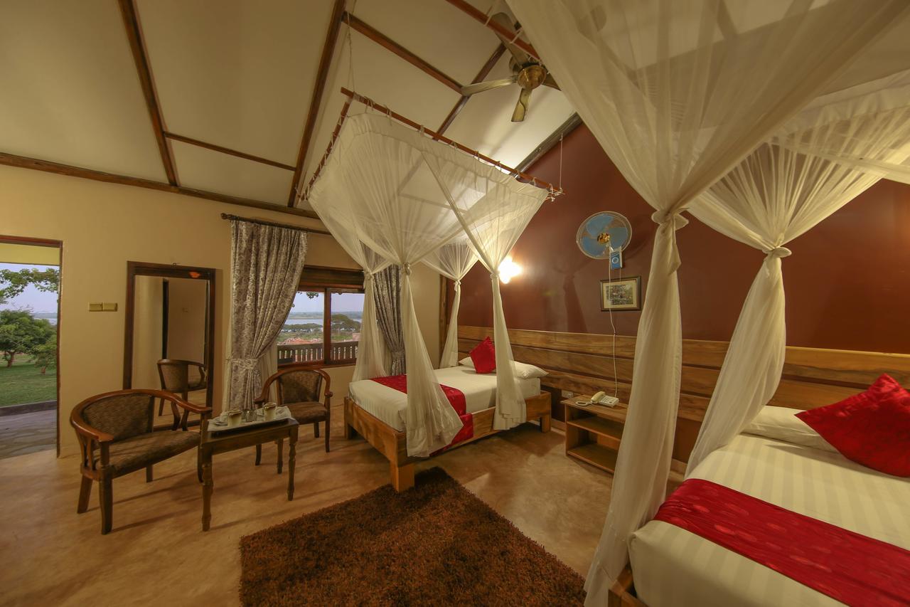 Pakuba Safari Lodge Nwoya 외부 사진